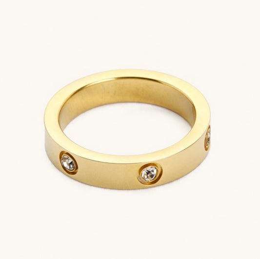 Corinne Ring in Gold